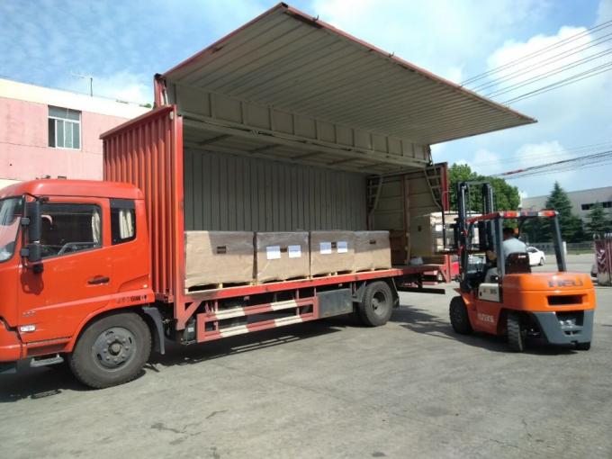 Modularizacja urządzeń do opryskiwania klejem z dwóch komponentów dla wygodnego eksportu 10