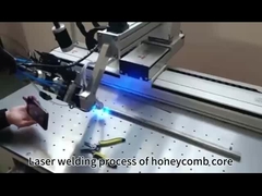 Proces spawania laserowego rdzenia pąka pszczeli