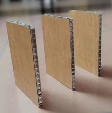 Laminat HPL Honeycomb Panel Do Dekoracji Statków Rozmiar 1220x2440mm