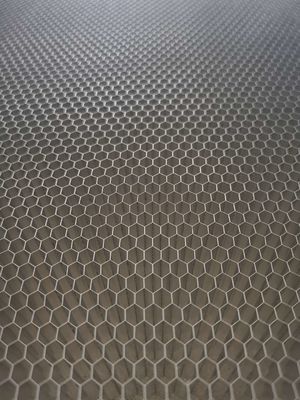 Lekkie materiały aluminiowe z rdzenia pąka miodnego z gładką powierzchnią