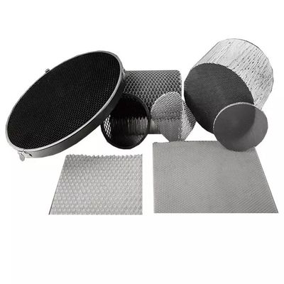 Gładka powierzchnia Aluminiowa pączka miodna Zindywidualizowany rozmiar komórki od 1,04 mm do 45 mm