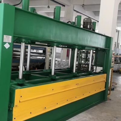 Aluminiumowa maszyna do prasowania na gorąco z temperaturą oleju do sprzedaży