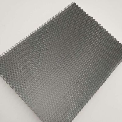 3.2mm Wielkość komórki 3003 5052 Aluminiowy rdzeń pszczeli pszczeli do filtracji powietrza
