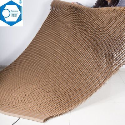 Rozszerzony rozmiar 900X2400mm Rdzeń papieru z pączków miodnych Doskonała deformacyjność