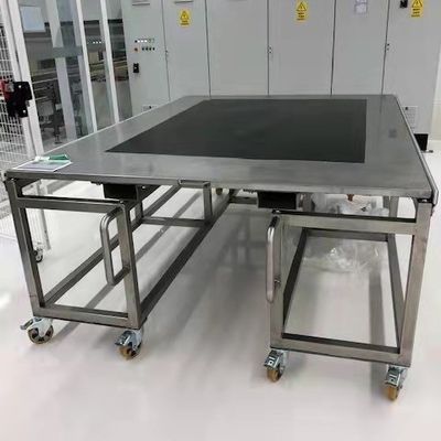 Lekki stolik roboczy z pączkami 1500x2800mm dla dużych urządzeń