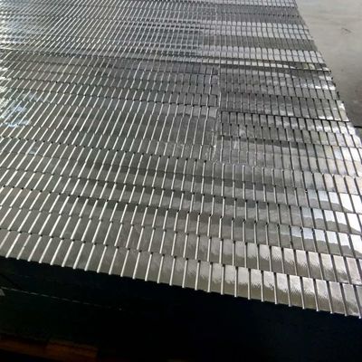 Węzeł miodny z aluminiowego węzła z szczelinami