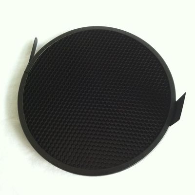Aluminiowe grille z pączkami mogą być dostosowane do potrzeb