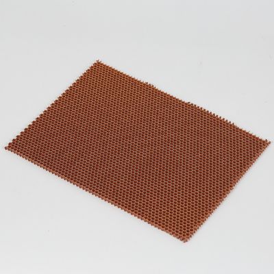 Odporny na ogień Aramid Honeycomb Core 3,2 mm Rozmiar komórki Dostosowywalna Różne grubość