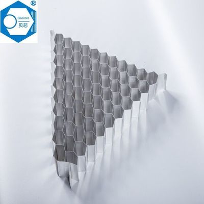 Dźwierce ognioodporne Aluminiowe miód z dużą komórką 25 mm