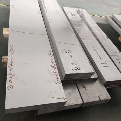 Blokowa aluminiowa siatka z pączkami wykorzystywana do budowy ściany zasłonowej