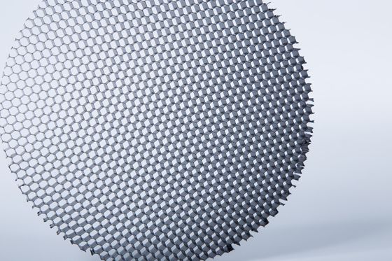 Główna sieć z miodu z aluminium o grubości 2 mm dla świateł drogowych