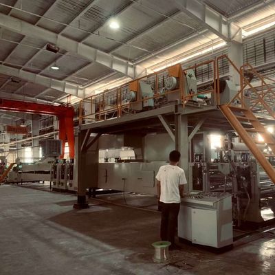 Aluminiowa pączka miodna kompozytowy panel ciągła linia produkcyjna pączka miodna maszyna