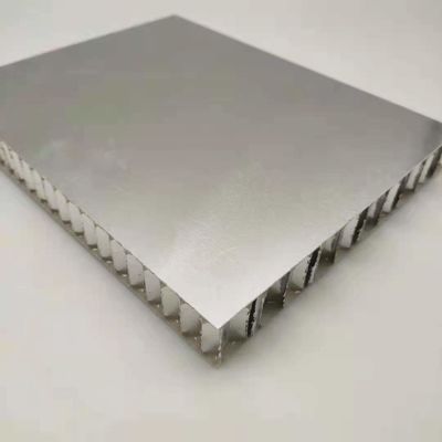 1200x2400mm Anodyzowana aluminiowa płyta z pączkami dla podłogi antyśrutowej