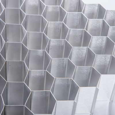 3003 Aluminiowe rdzenie z pączków miodnych dla przemysłu budowlanego