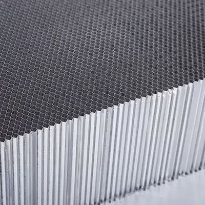 Rozszerzona aluminiowa sieć roślin miodnych 10 MPa Wytrzymałość na kompresję