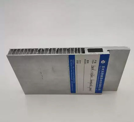 Włóczone aluminiowe panele z pączkami miodnymi 4x8 do pływającej płyty żelazowej dla ropy naftowej wojskowej