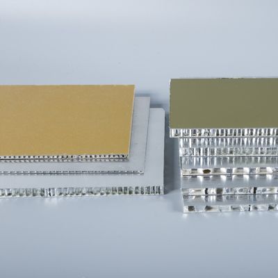 Al3003 Al5052 Aluminiowe panele ścienne 30 mm do dekoracji ścian zasłonowych