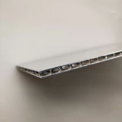 8 mm płyta aluminiowa z pączkami miodnymi do pasywnej ściany zasłony budowlanej