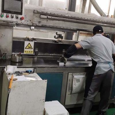 Wyposażenie linii produkcyjnej z miódami z aluminium komplet