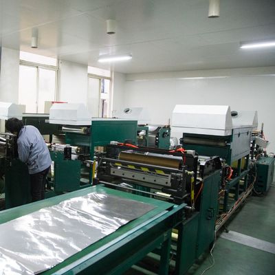 Maszyna do wytwarzania rdzenia z pąków miodnych z aluminium Maszyna do klejenia