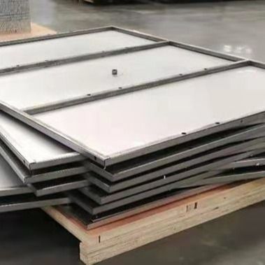 Lekki stolik roboczy z pączkami 1500x2800mm dla dużych urządzeń